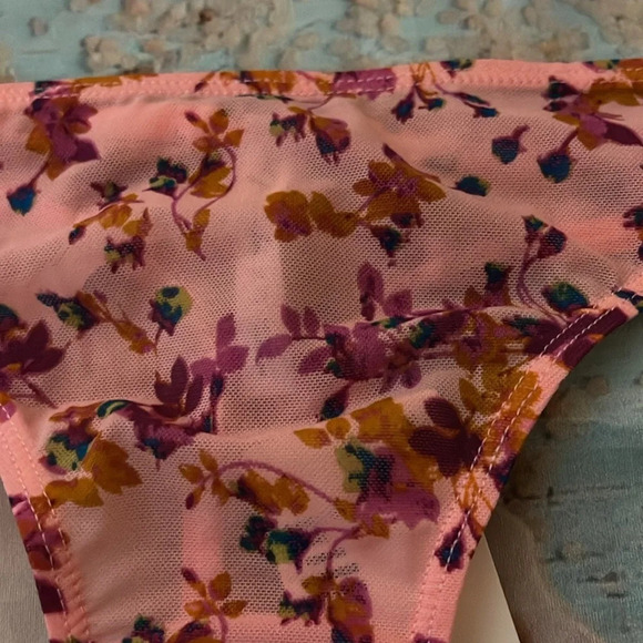 Out From Under Girl Crush Mesh Thong, Pink Floral, XL, NWT - Picture 6 of 10